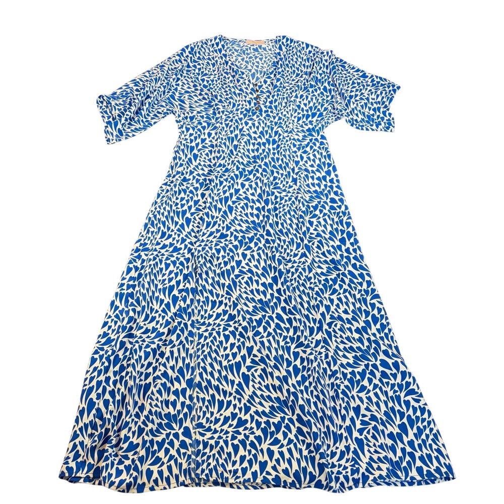 RaphaEl womens short sleeve white with blue hearts V neck maxi dress.  Size S.